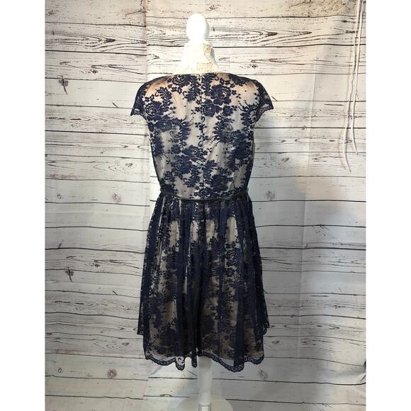 Jessica Howard navy lace dress short sleeved size 14 p - Picture 10 of 12